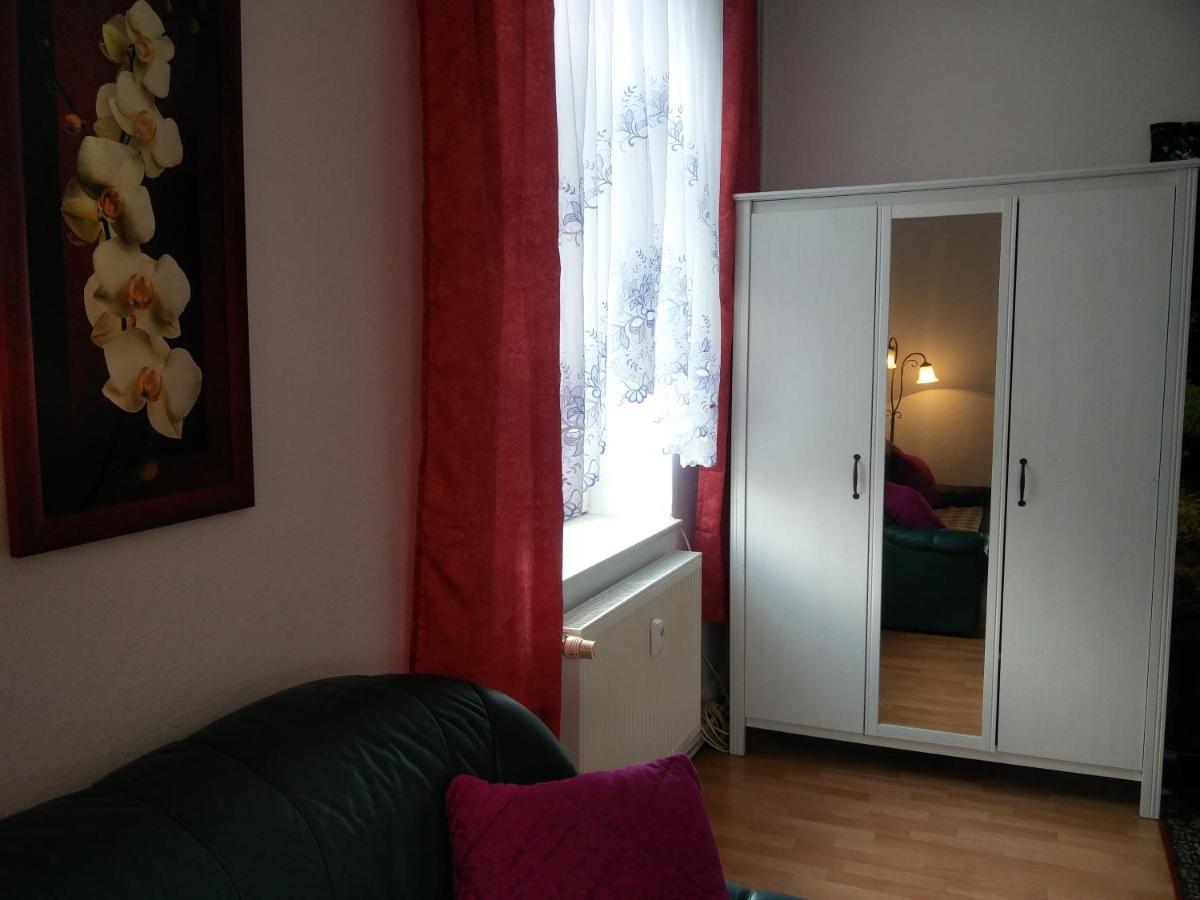 Ferienwohnung Zur Weissen Taube Dobbertin Экстерьер фото